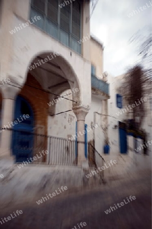 Afrika, Nordafrika, Tunesien, Tunis, Sidi Bou Said
Die Altstadt von Sidi Bou Said in der Daemmerung am Mittelmeer und noerdlich der Tunesischen Hauptstadt Tunis. 





