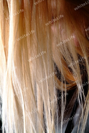 blondes Haar