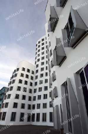 Medienhafen D?sseldorf - Der neue Zollhof 3