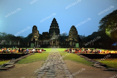 Die Khmer Tempel Anlage von Phimai bei Khorat in der provinz Nakhon Ratchasima im Nordosten von Thailand im Suedwesten von Thailand in Suedostasien. 