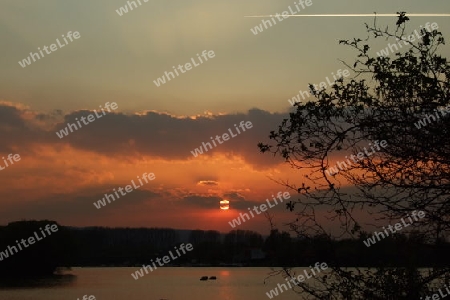 Sonnenuntergang am See