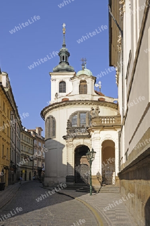 historische Geb?ude und Laternen am fruehen Morgen in  Prag,  Altstaedter Ring, Altstadt, Tschechien, Europa, Boehmen, Europa