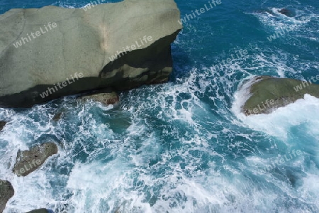 Felsen in der Brandung