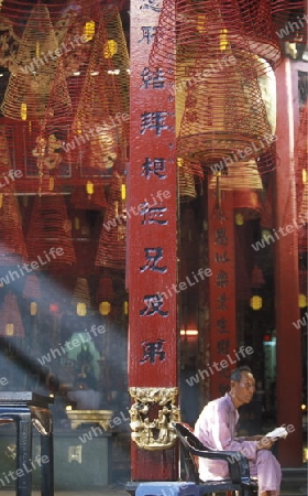 Ein traditioneller Tempel in der Stadt Cantho im Mekong Delta im sueden von Vietnam in Suedostasien.  