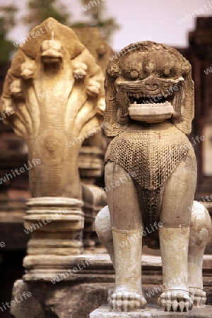 Die Khmer Tempel Anlage von Phimai bei Khorat in der provinz Nakhon Ratchasima im Nordosten von Thailand im Suedwesten von Thailand in Suedostasien. 