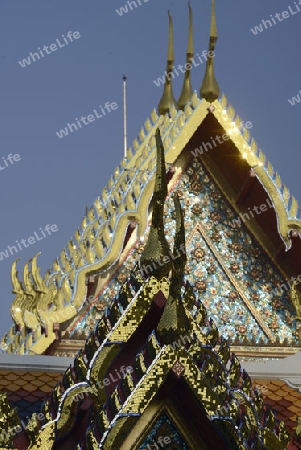 Die Tempelanlage des Wat Pho in der Hauptstadt Bangkok von Thailand in Suedostasien.