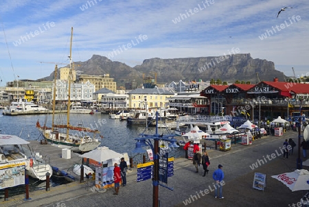 Victoria und Alfred Waterfront, touristisches Zentrum, im Hintergrund der Tafelberg,  Kapstadt, West Kap, Western Cape, S?dafrika, Afrika