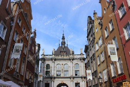 Goldenes Tor und B?rgerhaeuser. Lange Gasse in Danzig