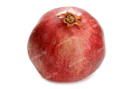 Granatapfel auf hellem Hintergrund