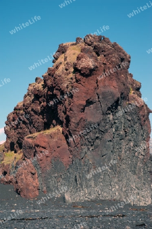 Der Westen Islands, am westlichen Ende der Halbinsel Sn?fellsnes, Blick auf mineralreiche Lavaformationen, vom schwarzen Strand von Djupalonssandur aus gesehen