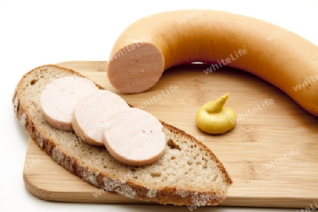 Fleischwurst mit Senf