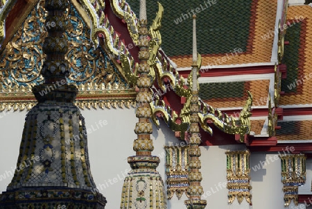 Die Tempelanlage des Wat Pho in der Hauptstadt Bangkok von Thailand in Suedostasien.