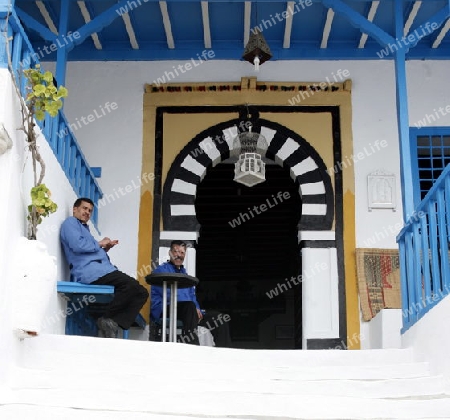 Afrika, Nordafrika, Tunesien, Tunis, Sidi Bou Said
Die Altstadt von Sidi Bou Said in der Daemmerung am Mittelmeer und noerdlich der Tunesischen Hauptstadt Tunis. 





