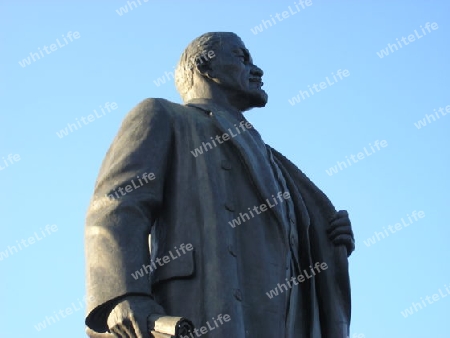 Lenin Statue