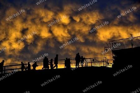 gelbe Wolken