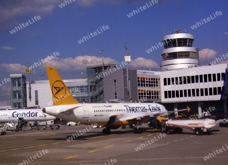 Flughafen D?sseldorf