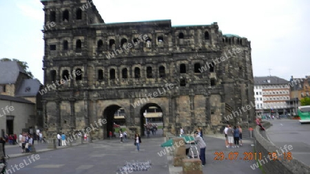 PORTA NIGRA