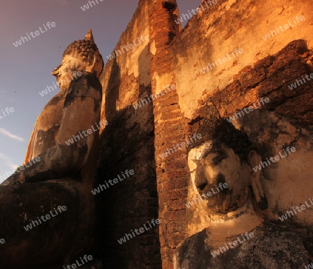 Der Wat Phra Si Ratana Mahathat im Si Satchanalai-Chaliang Historical Park rund 50 Km von Sukhothai in der Provinz Sukhothai im Norden von Thailand in Suedostasien.