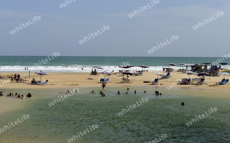 Ein Strand in Hat Nai Harn im sueden der Insel Phuket im sueden von Thailand in Suedostasien.