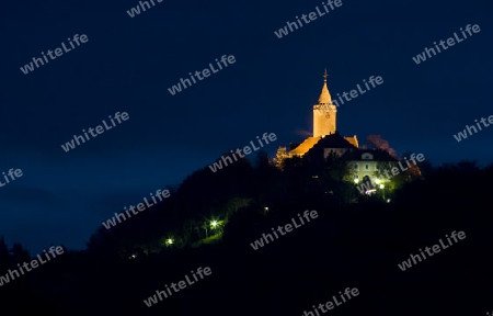 Die Leuchtenburg zur sp?ten blauen Stunde