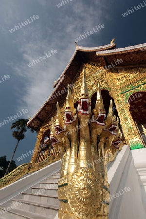 Der Koenigspalast in der Altstadt von Luang Prabang in Zentrallaos von Laos in Suedostasien. 