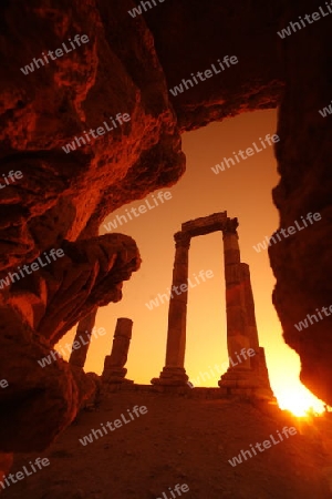 The Ruins of the citadel Jabel al Qalah in the City Amman in Jordan in the middle east.