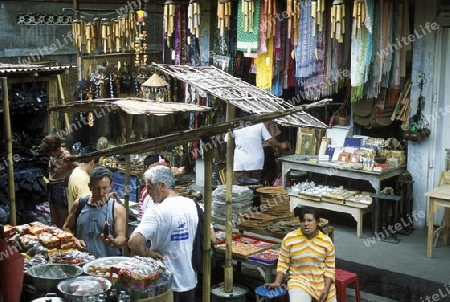 Der Markt von Ubud auf der Insel Bali in Indonesien in Asien.