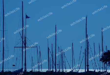 Segelboote im Hafen