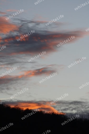 Orange Wolken