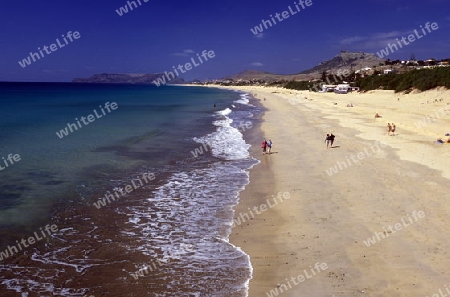 Das Dorf Vila Baleira auf der Insel Porto Santo bei der Insel Madeira im Atlantischen Ozean, Portugal.