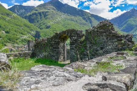 Burg Serravalle (Castello)