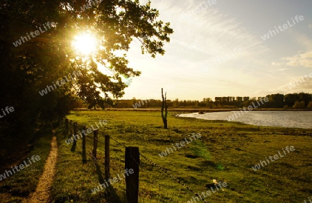 Sunset in the nature reserve Luebeck - Sonnenuntergang im Naturschutzgebiet Luebeck