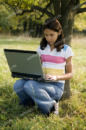 Laptop in der Natur