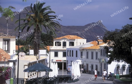 Das Dorf Vila Baleira auf der Insel Porto Santo bei der Insel Madeira im Atlantischen Ozean, Portugal.