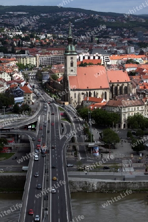 Europa, Osteuropa, Slowakei, Hauptstadt, Bratislava, Altstadt,  Sommer, Panorama, Ubersicht, Donau, Dom, St Martins Dom,