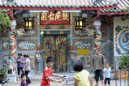 Ein Chinesischer Tempel im China Town in der Stadt Bangkok in Thailand in Suedostasien.