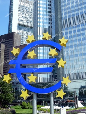 Euro-Zeichen in Frankfurt