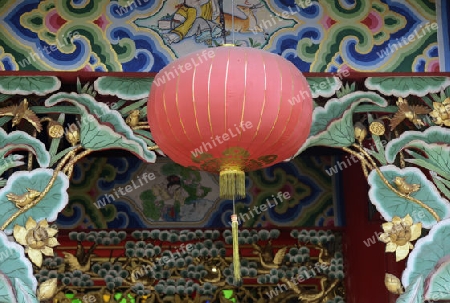 Ein Chinesischer Tempel im China Town in der Stadt Bangkok in Thailand in Suedostasien.