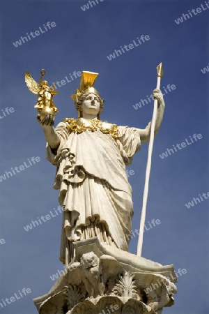 Wien - Athena Font?ne vor den Parlament