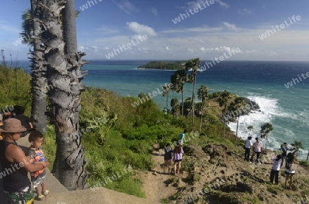 Der Aussichtspunkt Kap Promthep bei der Rawai Beach im sueden der Insel Phuket im sueden von Thailand in Suedostasien.