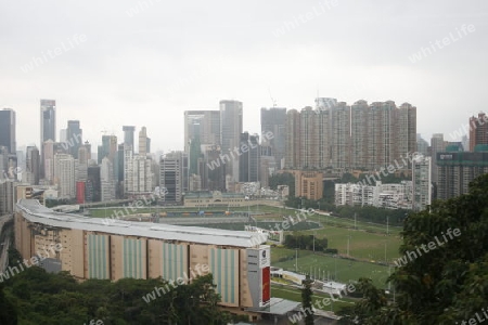 Happy Valley Sportsground und Skyline in Hong Kong