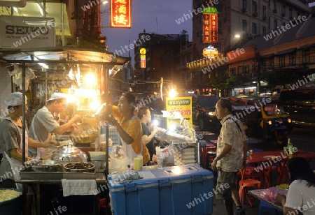 Der Alltag im China Town in der Stadt Bangkok in Thailand in Suedostasien.