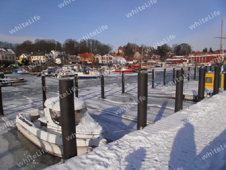 hafen im winter