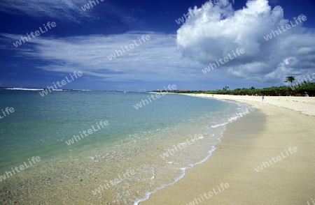 Die Kuta Beach in Kuta im sueden von Bali auf der Insel Bali in Indonesien.