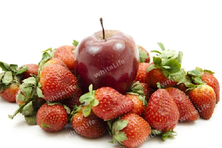 Erdbeeren mit Apfel