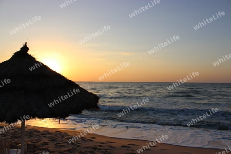 Sonnenaufgang am Strand