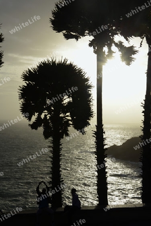 Der Aussichtspunkt Kap Promthep bei der Rawai Beach im sueden der Insel Phuket im sueden von Thailand in Suedostasien.