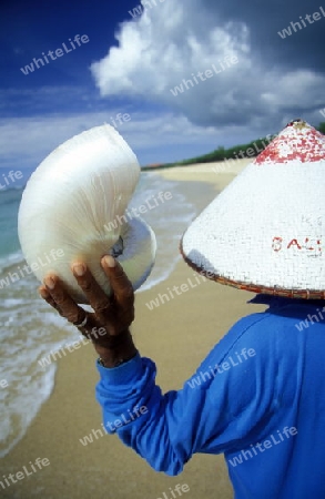 Ein Strand in Nusa Dua im Sueden der Insel Bali in Indonesien in Suedostasien.