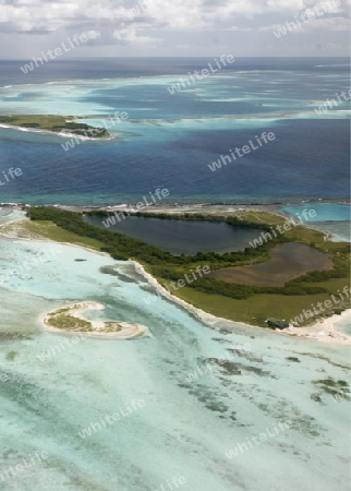 Suedamerika, Karibik, Venezuela, Los Roques, Insel, Atoll, Archipfel, Luftbild, Wolken, Klima, Meer, Wetter, Reef, Lagune, Ferien, Beach, Strans, Badeinsel, 