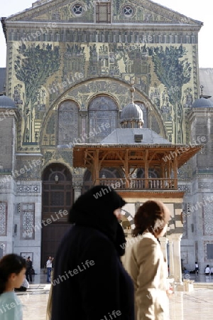 Asien, Naher Osten, Syrien, Damaskus,   Der Innenhof der  Omaijad Moschee im Souq und Altstadt von Damaskus in der Hauptstadt von Syrien. 